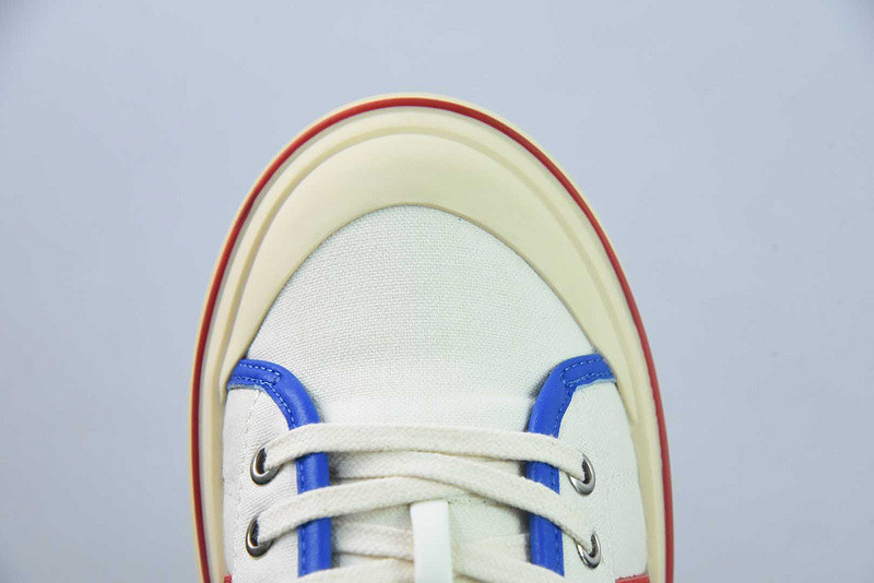 BOTTEGA VENETA Sneaker