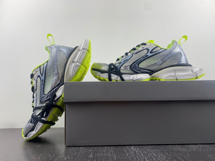 Ba*len*cia*ga phantom sneaker 744734 w3xl6 9031