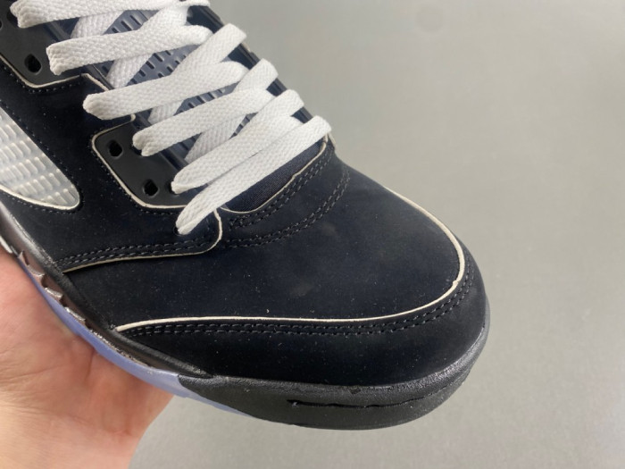 Air Jordan 5 “Black Metallic Reimagined” HF3975-001