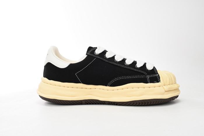 MIHARA YASUHIRO Black And White Characters MMY-029