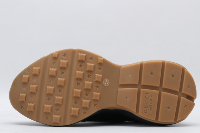 G*u*i rhyton trainer sneaker