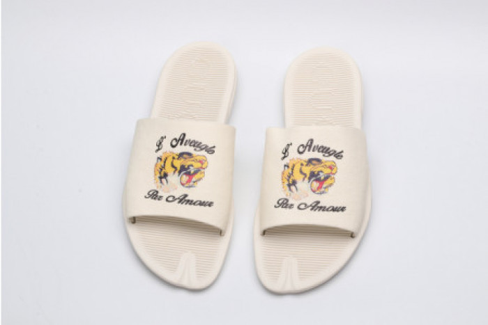 GUCC SLIPPERS