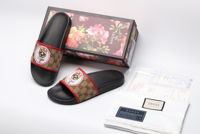 GUCC SLIPPERS