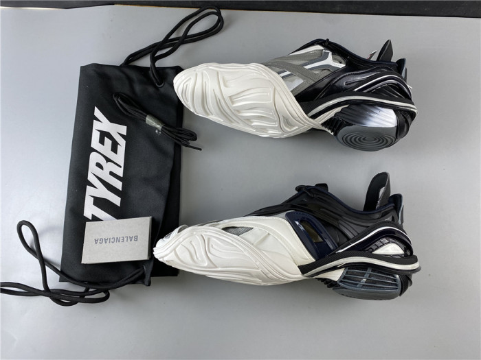 BLCG Two-tone Tyrex Sneaker Black/white 617535 W2CB1 1090